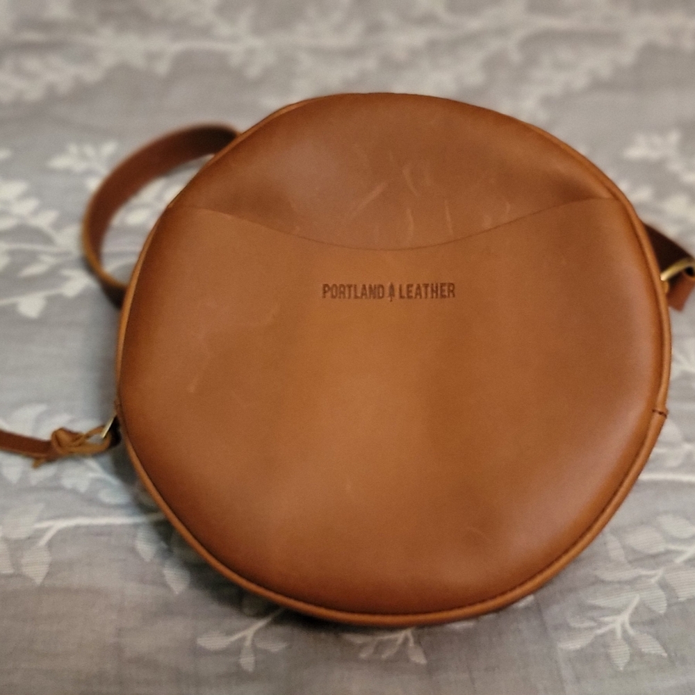 Portland Leather Women's Tan Round Circle Bag